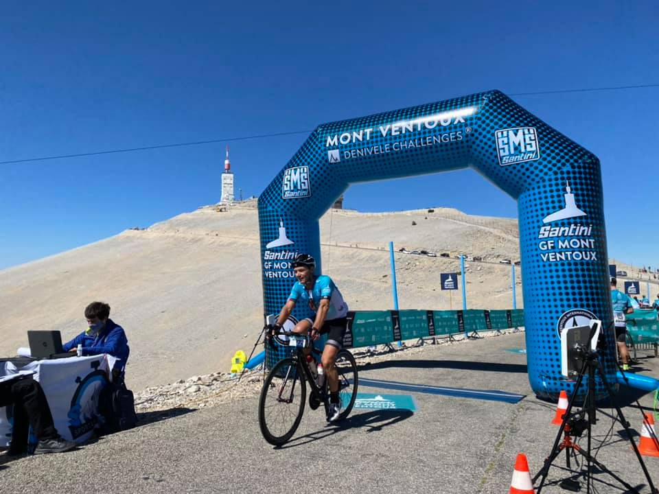 1,900 cyclists tackled the 2020 Santini Gran Fondo Mont Ventoux