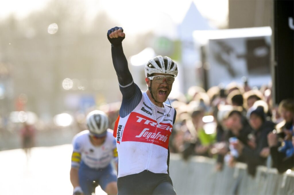 Jasper Stuyven outsprints Yves Lampaert to win the 2020 Omloop Het Nieuwsblad