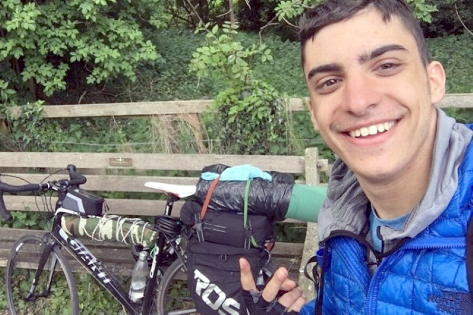 Homesick Student cycles 2,000 miles from Scotland to Greece during Lockdown