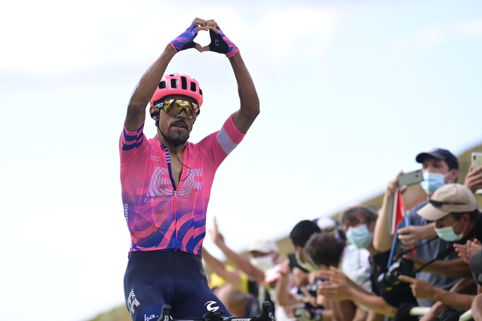 Colombia's Dani Martinez denies Bora-Hansgrohe's German duo on the Puy Mary 