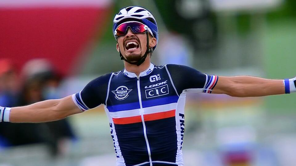 Julian Alaphilippe wins the UCI World Championships Road Race