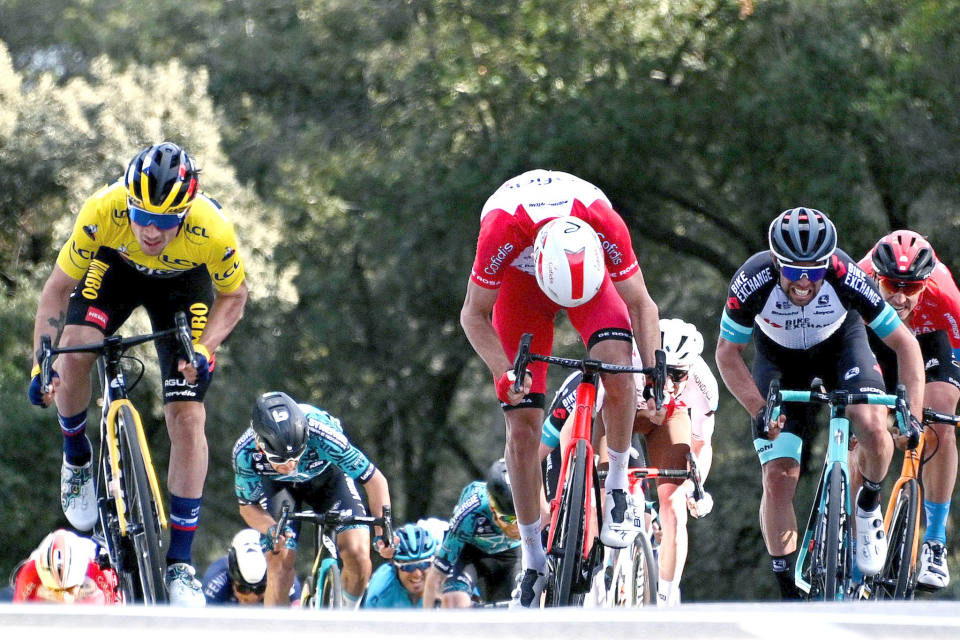 Primož Roglic deals a big blow to his rivals on another uphill sprint