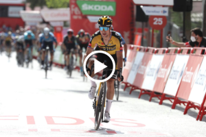Primoz Roglic wins on the final wall of Valdepeñas de Jaén on Stage 11
