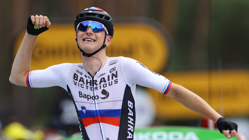 Matej Mohoric wins longest Tour de France stage 
