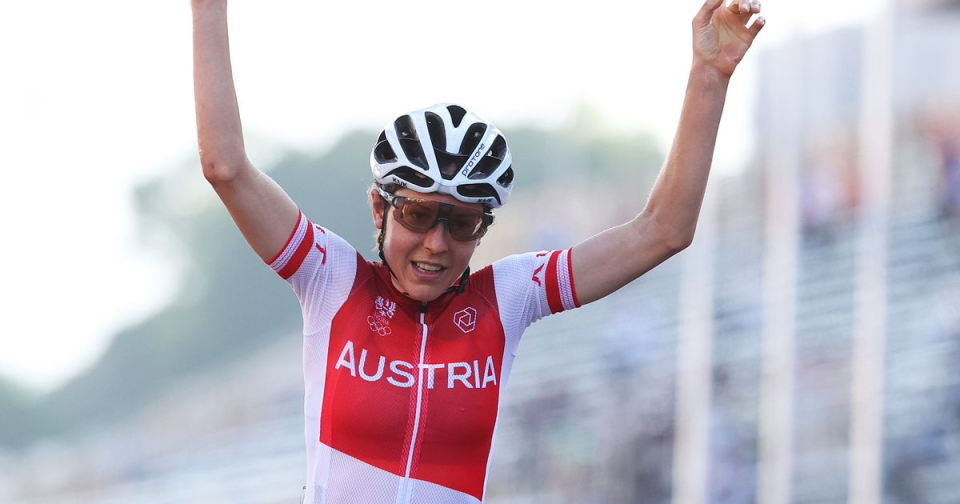 Anna Kiesenhofer wins Women's Olympic Road Race for Austria