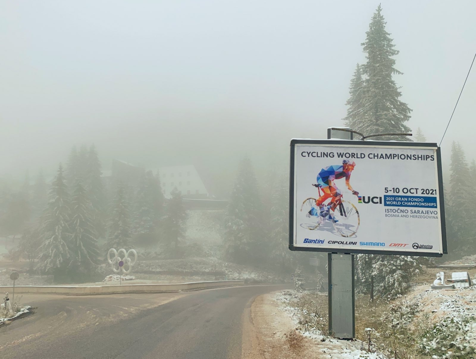 Ironically, the race finished atop Jahorina in snow, the site of the 1984 Winter Olympics.