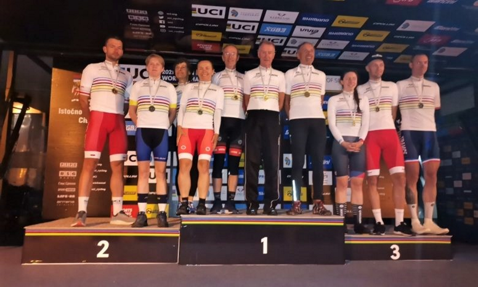 239 riders from 38 different countries battled for 20 time trial world titles