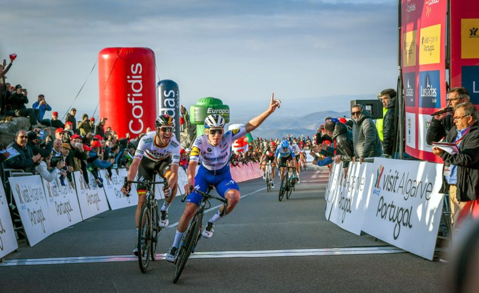 Last year, Remco Evenepoel secured the Volta ao Algarve overall victory with fastest final time trial