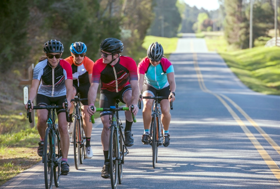 Road Cycling: Smart Tips for Safe Rides