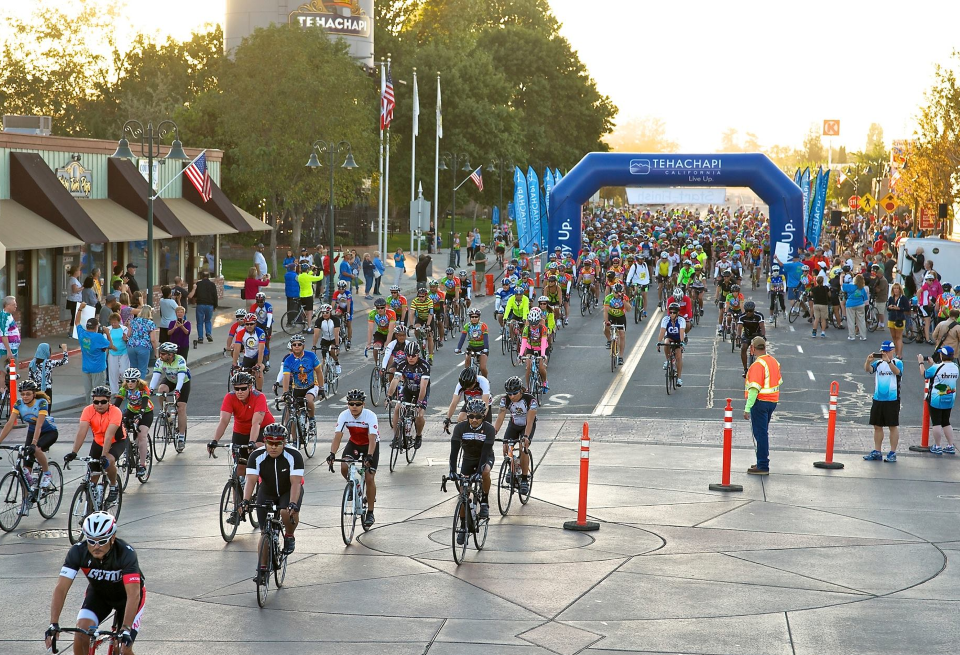 Tehachapi Gran Fondo  September 16 2017, Tehachapi, California Photo Credit: Greg Loskorn