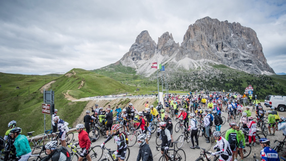 The Italian Dolomites joins Closed-Roads Cycling days and boosts tourism