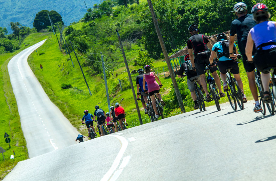 B1 Travel Cuba Cycling Trip