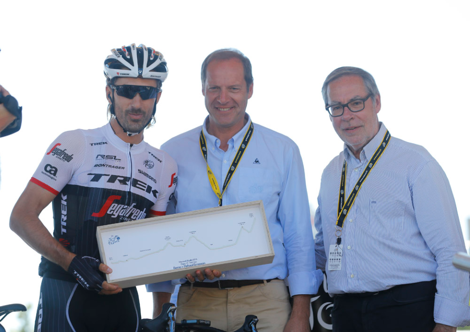 Bern Stage gift presented to Cancellara. Berne is his home town in Switzerland.