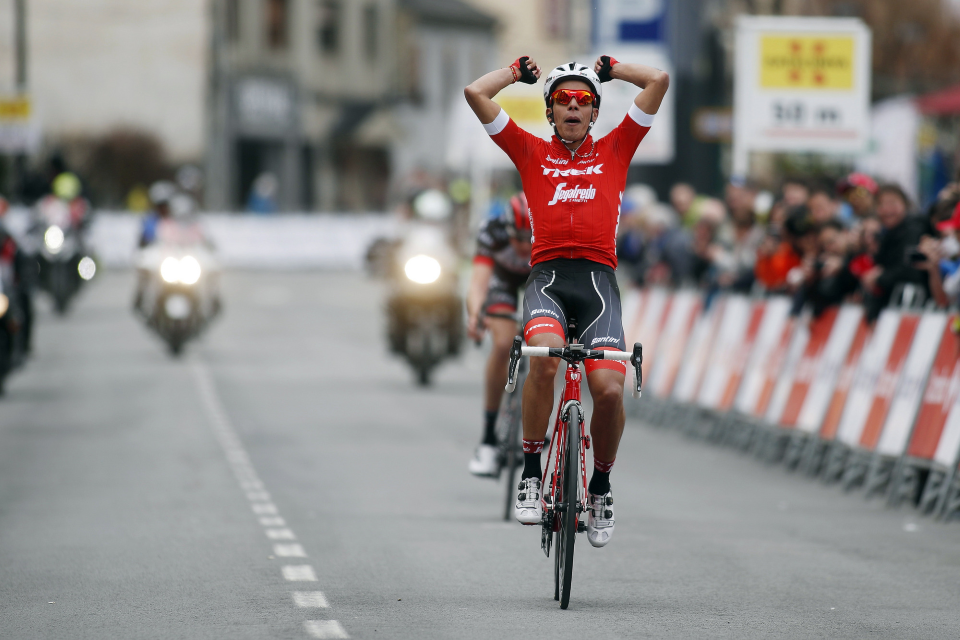 Trek's Jarlinson Pantano solo's to stage five win in Catalunya