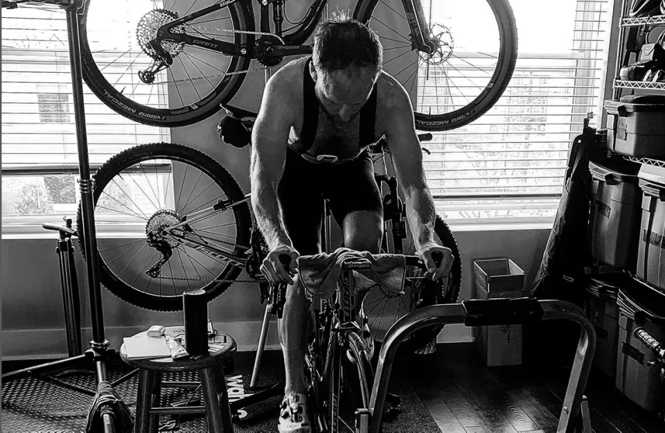 3 Best Indoor Cycling Workouts Under 60 Minutes