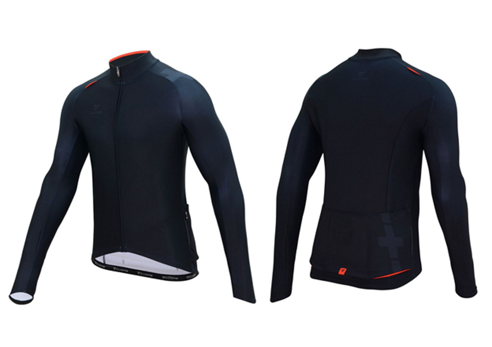 prep for next year, we thought we’d make sure you were ready to go with a limited time discount on our winter gear and accessories like this Long Sleeve Thermal Jersey.
