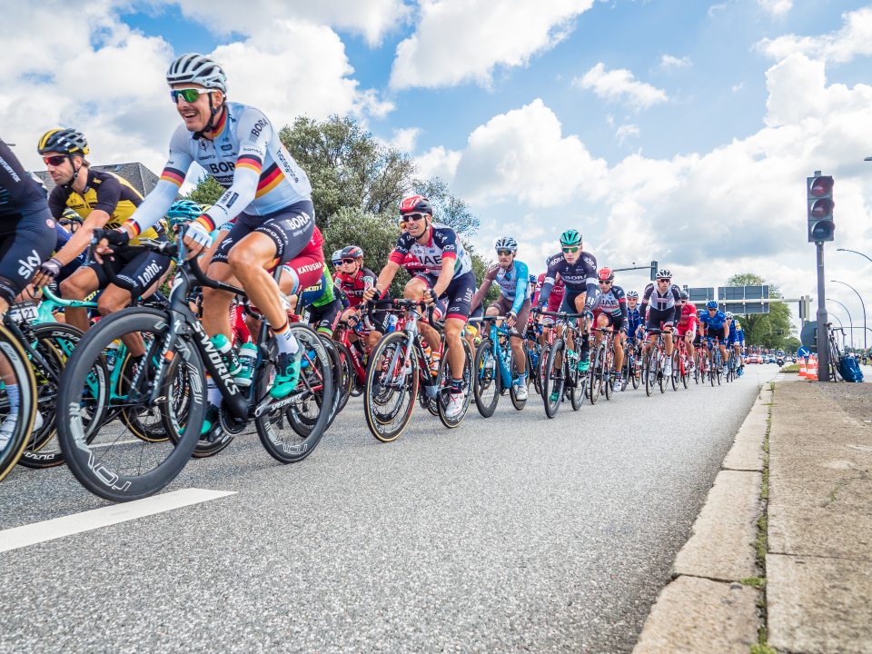 Photo: SMILING. German champion Marcus Burghardt has fun while riding in the peloton. © David Rothenhaeuser for VELOTHON