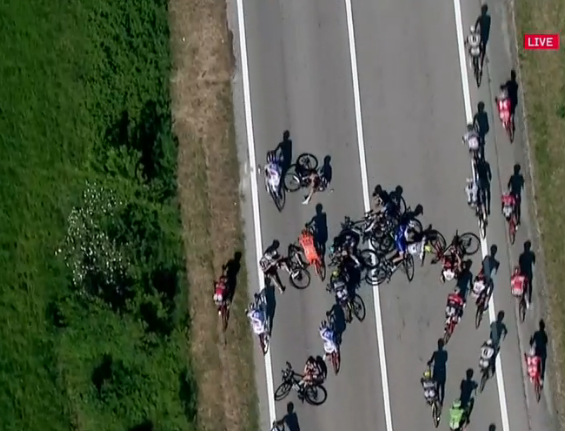 On the lower slopes of Blockhaus Geraint Thomas, Adam Yates, Wilco Kelderman and Mikel Landa hit the tarmac after Kelderman hit a police motorbike that stopped at the side of the road