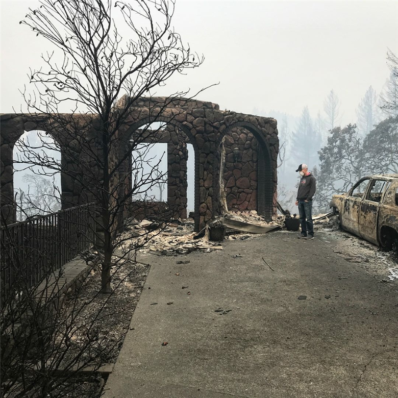 Levi Leipheimer’s house totally destroyed in Californian wildfires
