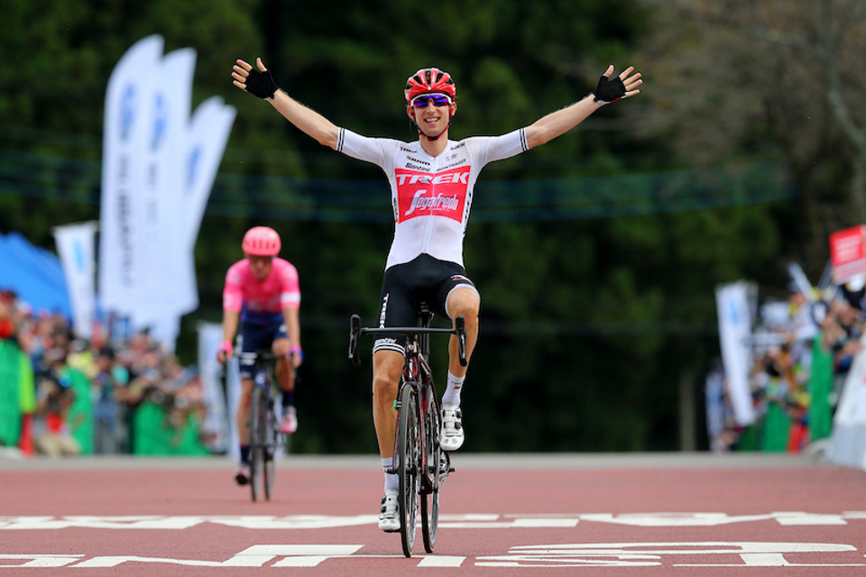 Bauke Mollema wins the 2019 Japan Cup