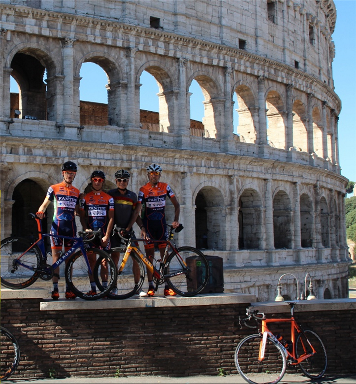 Giro dItalia Champion Damiano Cunego previews the Granfondo Campagnolo Roma routes