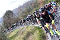 Thousands of riders on their way to the first section of the 