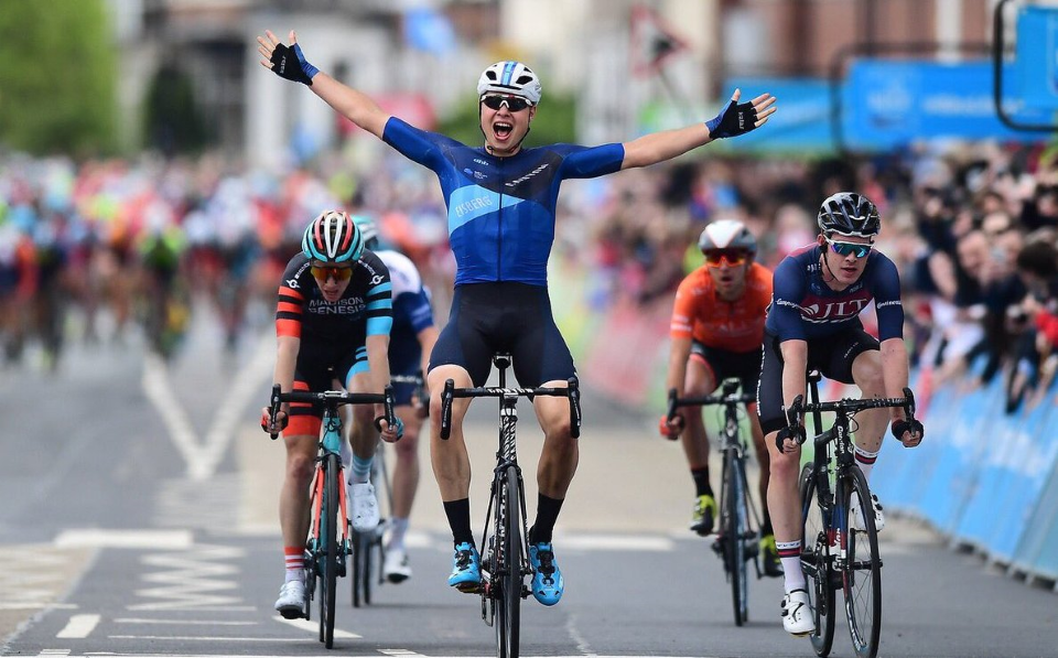 Harry Tanfield Sprints to a Brilliant Victory on Stage 1 Tour de Yorkshire