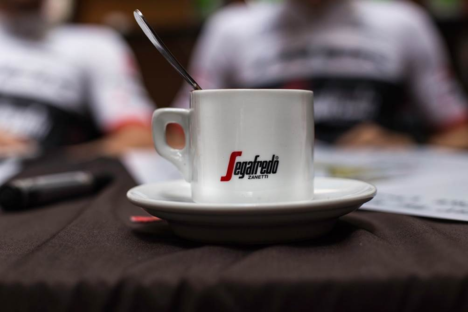 Segafredo Zanetti extends sponsorship of Trek-Segafredo through 2020