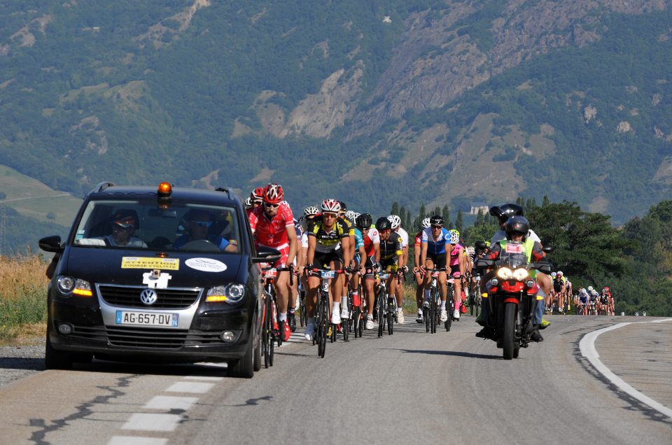 Today's stage saw over 400 riders tackle the mighty  “hors category” passes of the Col du Telegraph and Col du Galibier