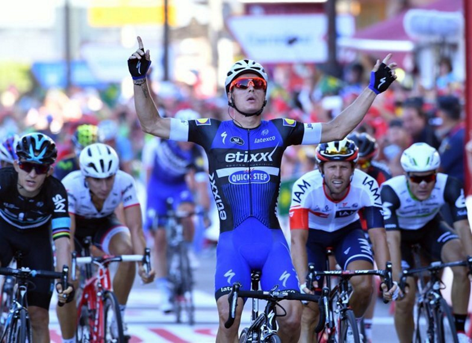 Gianni Meersman wins Stage 2 Vuelta a España Sprint